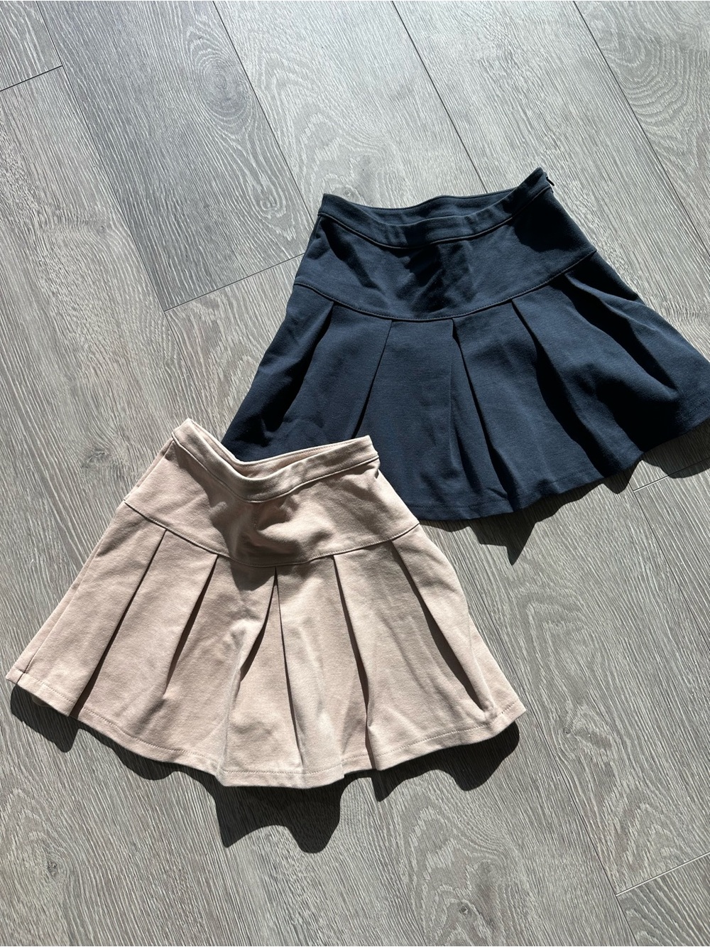 2 NEW Gap Kids Girls School Uniform Skirts Navy Blue Khaki Size Small 6-7 $50